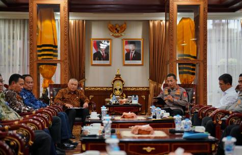 Kemenhub-Polri Lakukan Sejumlah Langkah Strategis Hadapi Angkutan Nataru 2025/2026