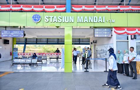Kemenhub Akan Integrasikan Stasiun KA Sulawesi Selatan dengan Pelabuhan dan Terminal