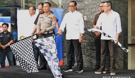 Menteri Perhubungan Budi Karya Sumadi  menghadiri Pelepasan Tim ...
