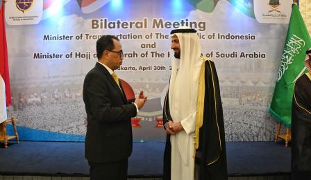 Bilateral Meeting antara Menhub Budi Karya Sumadi dengan ...
