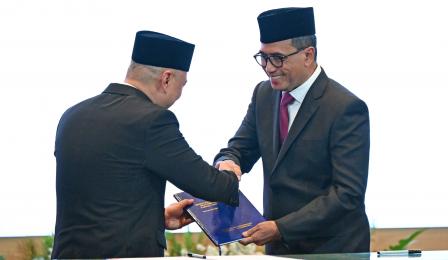 21.10.2024 Serah Terima Jabatan Menteri Perhubungan Dudy Purwagandhi Dari ...