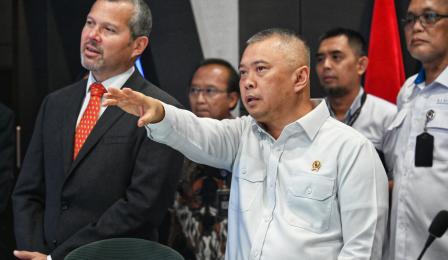 Menteri Perhubungan Dudy Purwagandhi Audiensi bersama Sekjen IMO ...