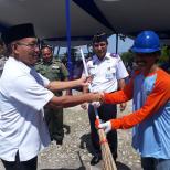 Rangkul Masyarakat Sekitar, Ditjen Hubla Laksanakan Program Padat Karya Di Madura