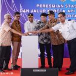Reaktivasi Selesai, Menhub Resmikan Pengoperasian Jalur KA Sumatera Barat Rute Pariaman-Naras