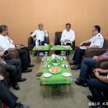MENHUB TARGETKAN PEMBANGUNAN PELABUHAN DAN BANDARA DI LABUAN BAJO SELESAI TAHUN 2020
