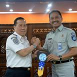 Kemenhub Terima Hibah Kendaraan Operasional Mercedes Benz Sprinter 315 A3 dari PT Jasa Raharja