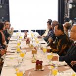 MENHUB BERTEMU PARA DUBES GALANG DUKUNGAN PENCALONAN INDONESIA SEBAGAI DEWAN IMO 2020-2021