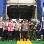 MENHUB TINJAU PELABUHAN MERAK DAN CIWANDAN, PASTIKAN KEDUA PELABUHAN SIAP HADAPI LONJAKAN ARUS MUDIK DAN BALIK