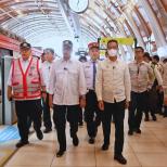 Menhub Tinjau Kesiapan LRT Jabodebek Jelang Diresmikan