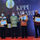 Jalankan Prinsip Pola Kemitraan Yang Baik, Kemenhub Raih Penghargaan Dari KPPU