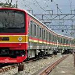 Operasional KRL 24 Jam Perlu Dipertimbangkan Lagi
