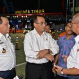 Tinjau Pintu Tol Brebes Timur, Menhub : Malam Ini Arus Lalin Masih Lancar