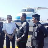 Menhub Lakukan Pendaratan Perdana Lapangan Terbang Harun Tohir