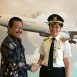 Garuda Indonesia Kukuhkan Ida Fiqriah Sebagai Captain Pilot Perempuan Pertama