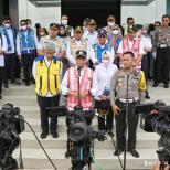 Pantau Jalur Tol Jakarta – Cikampek : Menhub Imbau Masyarakat Waspada Cuaca Ekstrem di Akhir Tahun