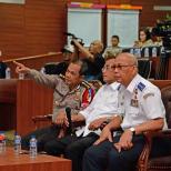 H+1 Lebaran, Menhub Pantau Arus Mudik di NTMC Korlantas Polri