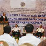 Menhub Harapkan Kontraktor dan Konsultan Infrastruktur Transportasi Untuk Selalu Utamakan Keselamatan