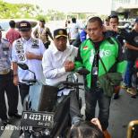 Safety Riding Bersama Ojol, Menhub Minta Pengemudi Ojol Kurangi Kecepatan di Jalan