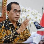 Permudah Penggunaan Kendaraan Listrik, Menhub Apresiasi Aplikasi Charge.In Buatan PLN