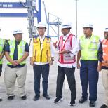 Menhub Minta Seluruh Stakeholder Pelabuhan Kuala Tanjung Tingkatkan Kinerja Sambut Beroperasinya Jalan Tol